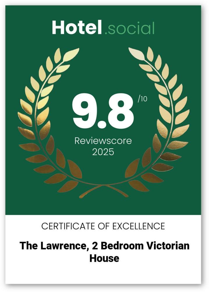 The Lawrence, 2 Bedroom Victorian House レッドカー エクステリア 写真
